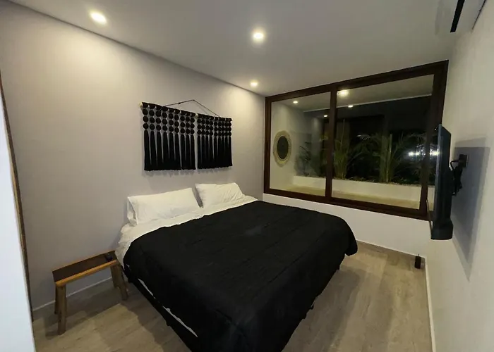 Apartamento Private Jacuzzi Jungle View In La Veleta